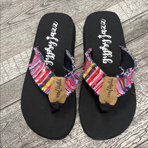 Gypsy Jazz Shoes - Gypsy Jazz Tempe Flip Flop Sandals in Pink Multi Aztec Stripes NIB 8.5